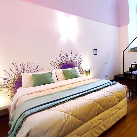 Stanza Con Bagno Privato Orvieto Centro Storico, Aria Condizionata Netflix Vicino Al Pozzo Della Cava-Affittacamere "Carvajal Rooms" Buitenkant foto