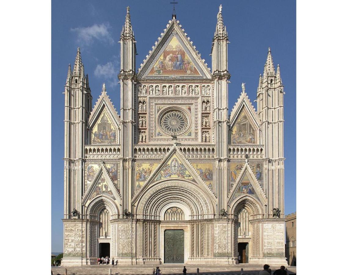 Stanza Con Bagno Privato Orvieto Centro Storico, Aria Condizionata Netflix Vicino Al Pozzo Della Cava-Affittacamere "Carvajal Rooms" Buitenkant foto